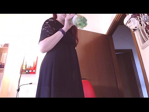 ❤️ Një skllav i nënshtruar që i pëlqejnë brekët e pista dhe të shijshme detyrohet të masturbojë pasi shikon këtë video! ☑ Pornografi anale në pornografi sq.courseclass.ru