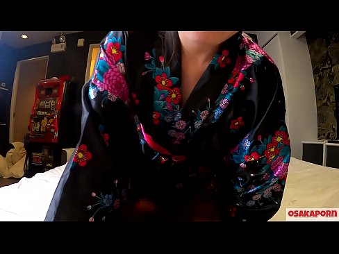 ❤️ Vajza e re cosplay pëlqen seksin deri në orgazmë me një shiringë në një kalorës dhe një blowjob. Vajzë aziatike me pidhi leshtore dhe cica të bukura me kostum tradicional japonez në video amatore që tregon masturbim me lodra qij. Sakura 3 OSAKAPORN. ☑ Pornografi anale në pornografi sq.courseclass.ru